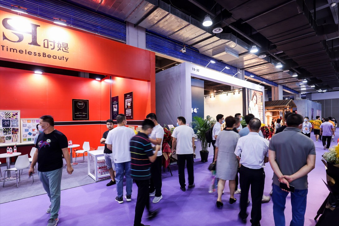 “链”结世界、“接”通未来，第二十八届海宁中国皮革博览会开幕