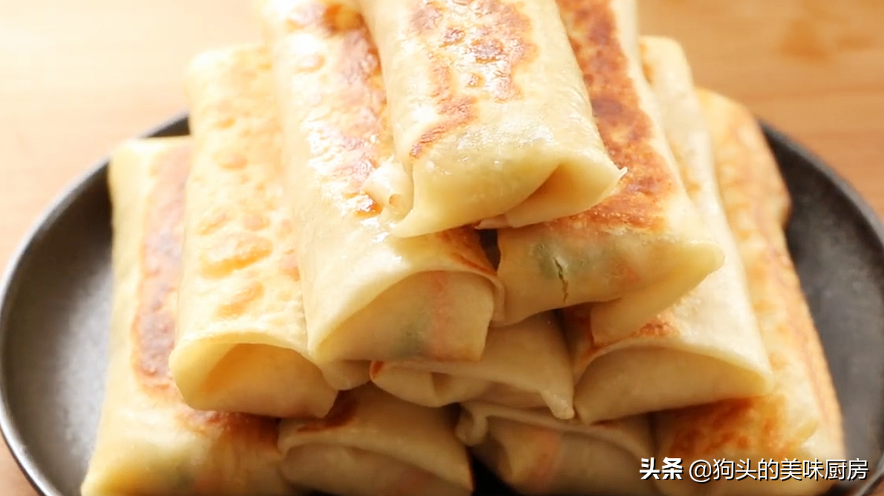 早餐這樣做太好吃了，有麵粉跟土豆就行，做一次饞一次，真解饞