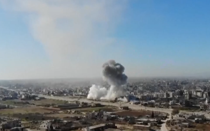 以色列轟炸敘導彈工廠，反遭對方瘋狂報復，大批火箭彈飛向居民區