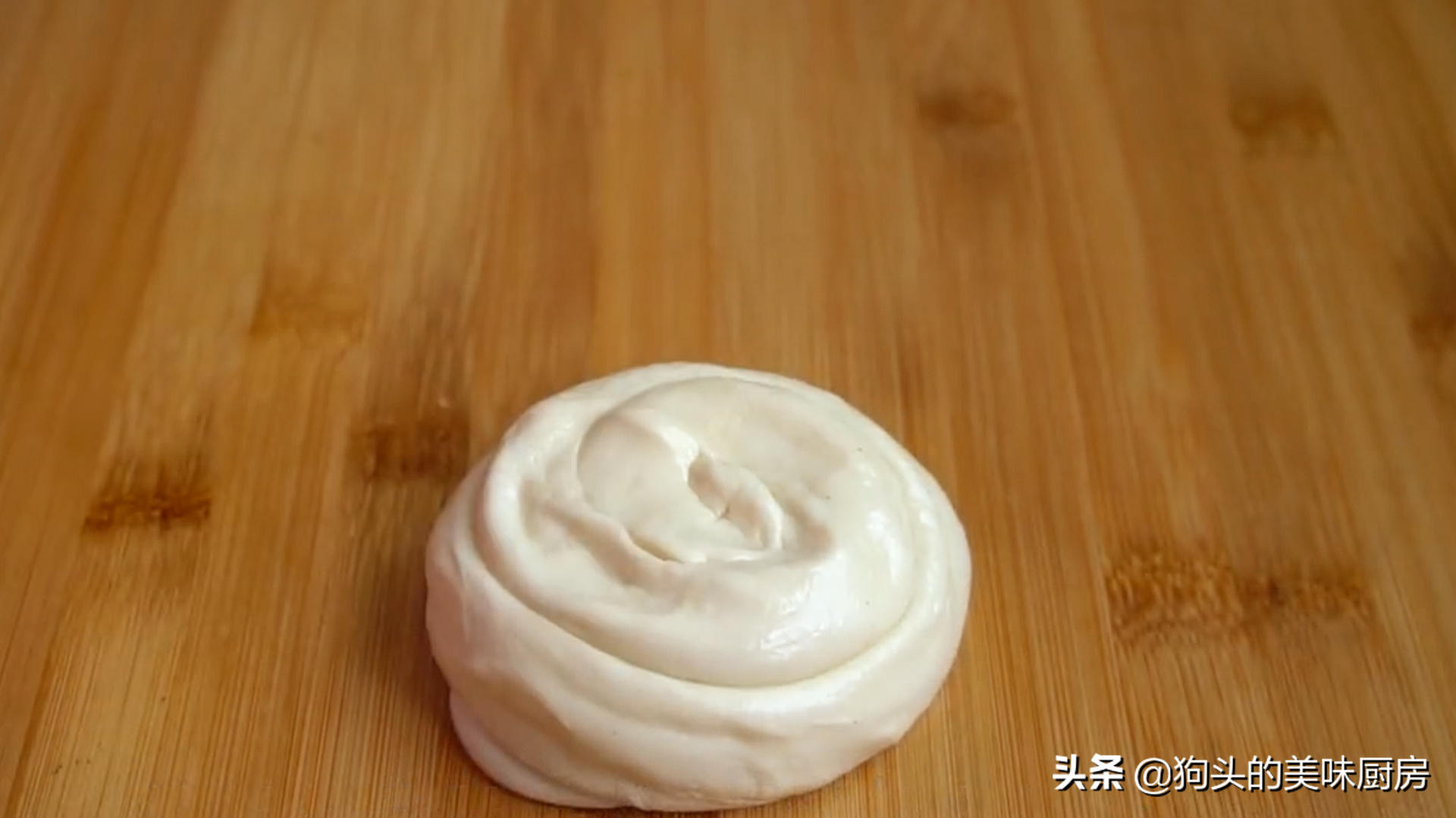 手抓餅家常做法，不用揉麵，外酥裡軟，和外面賣得一樣好吃