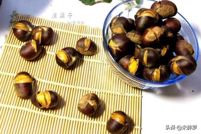 There is a trick to boil chestnuts. They are easy to peel when they are done. In fact, it is done with one trick.