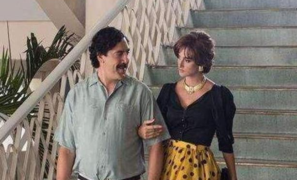 世界头号毒枭巴勃罗，坐拥4万精兵，自盖豪华监狱坐牢，烧毁百万美元给女儿取暖