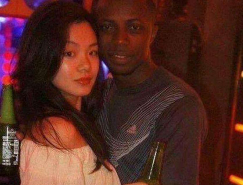 嫁给黑人拳王，3年生2个混血宝宝的中国白富美，