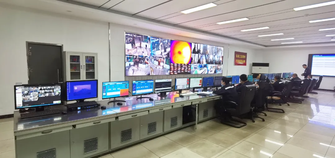 “钢”柔并济：一家天津钢铁厂的涅槃