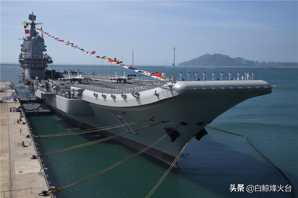 人民海军生日快乐！盘点海军万吨大舰，最大的是它们