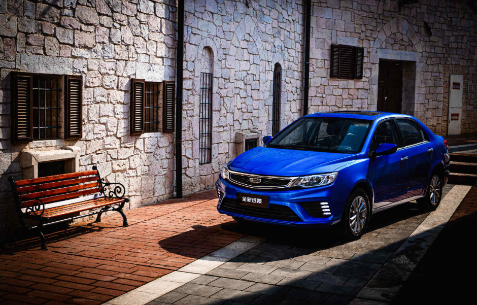 5万买一台既能家用，又能商用的车，该选谁？