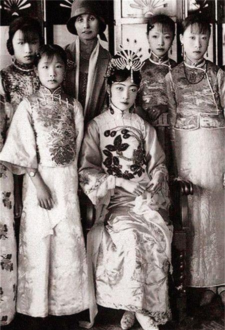 清宫里的妃子——中国最后的皇后婉容