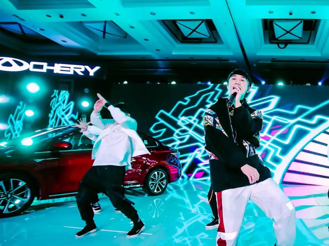 都说顶配版不划算，但这款中国品牌轿车的顶配版最具性价比