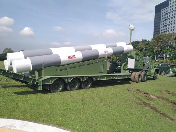 杜特尔特向印度靠拢！白菜价采购大批武器，航母杀手赫然在列