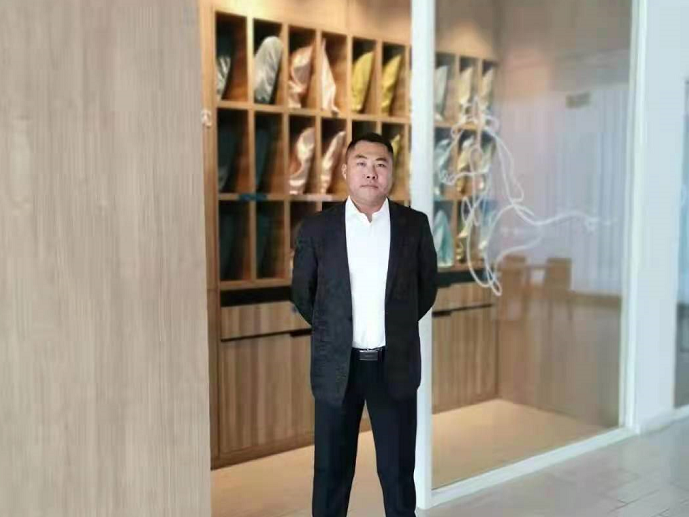 安徽石之屳养生酒业与茅台镇酒都酒业、上海金佶酒业达成战略合作