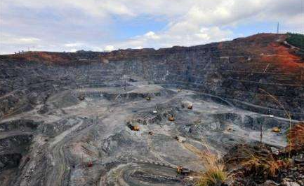铁矿石价格猛涨，澳大利亚前高官趁机挑衅：应该提高对华出口关税