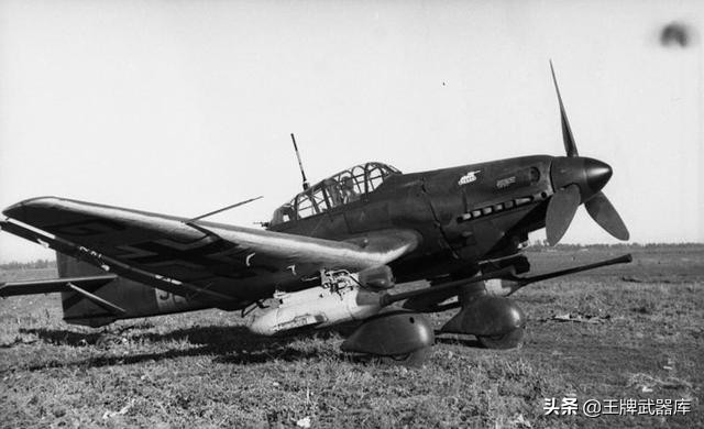 第三帝国的重锤，二战中的空中幽灵，Ju-87“斯图卡”俯冲轰炸机