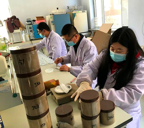 打响春季测土配方“战役”促进科学增产增收