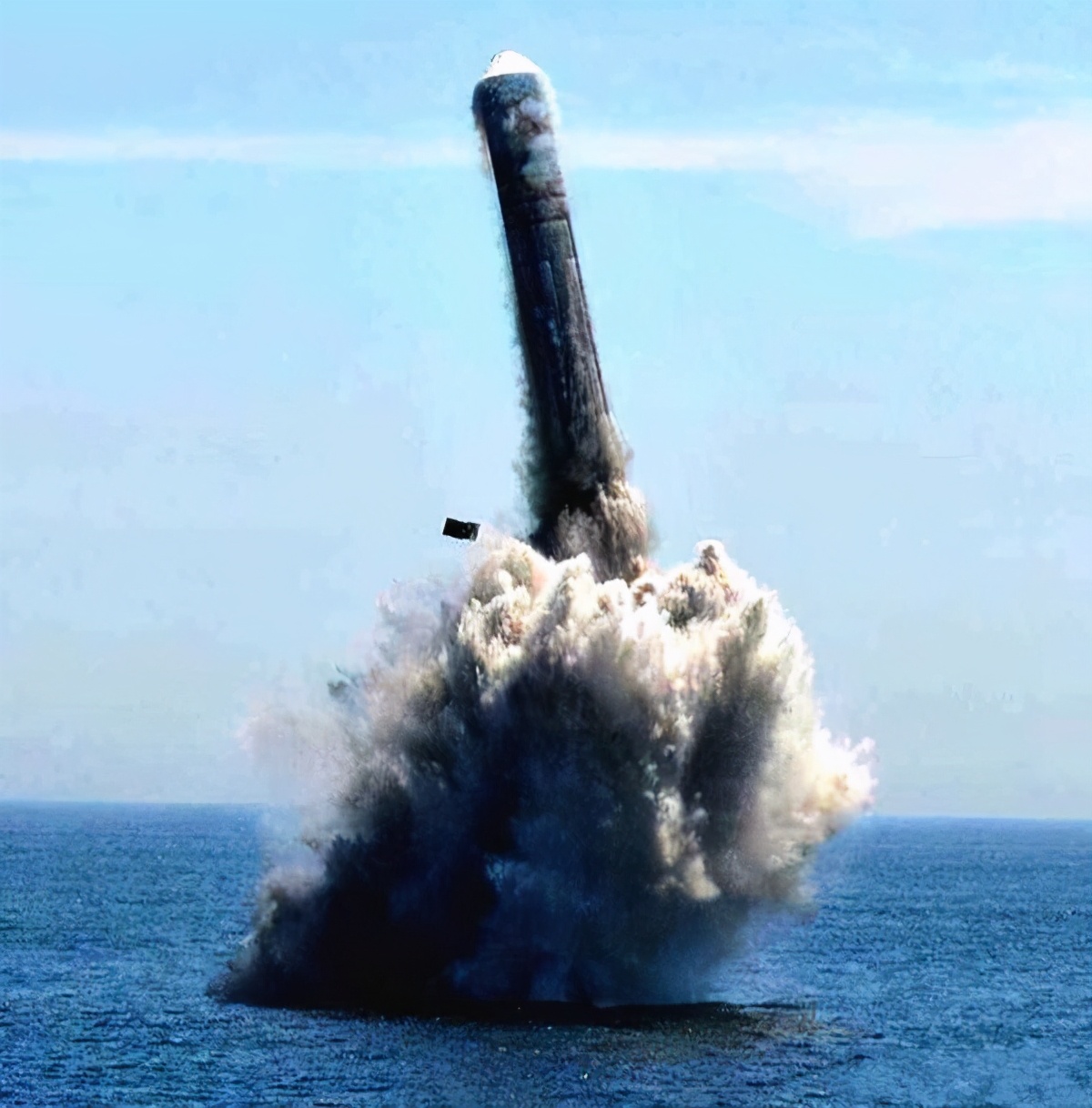 �й�ս�Ժ�Ǳͧ������ô����ֻҪ����������������Ϳ��Է�����