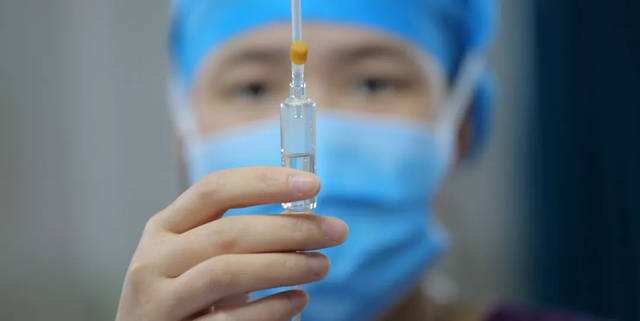 案例说保险：40岁女士患癌，因健康告知只说一半，保险拒赔22万 第6张