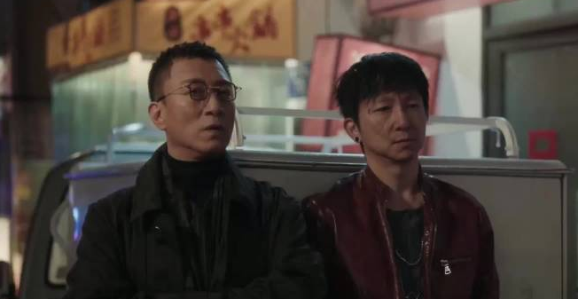 安分教书24年，却因《扫黑风暴》爆红，他是娱乐圈的“扫地僧”？