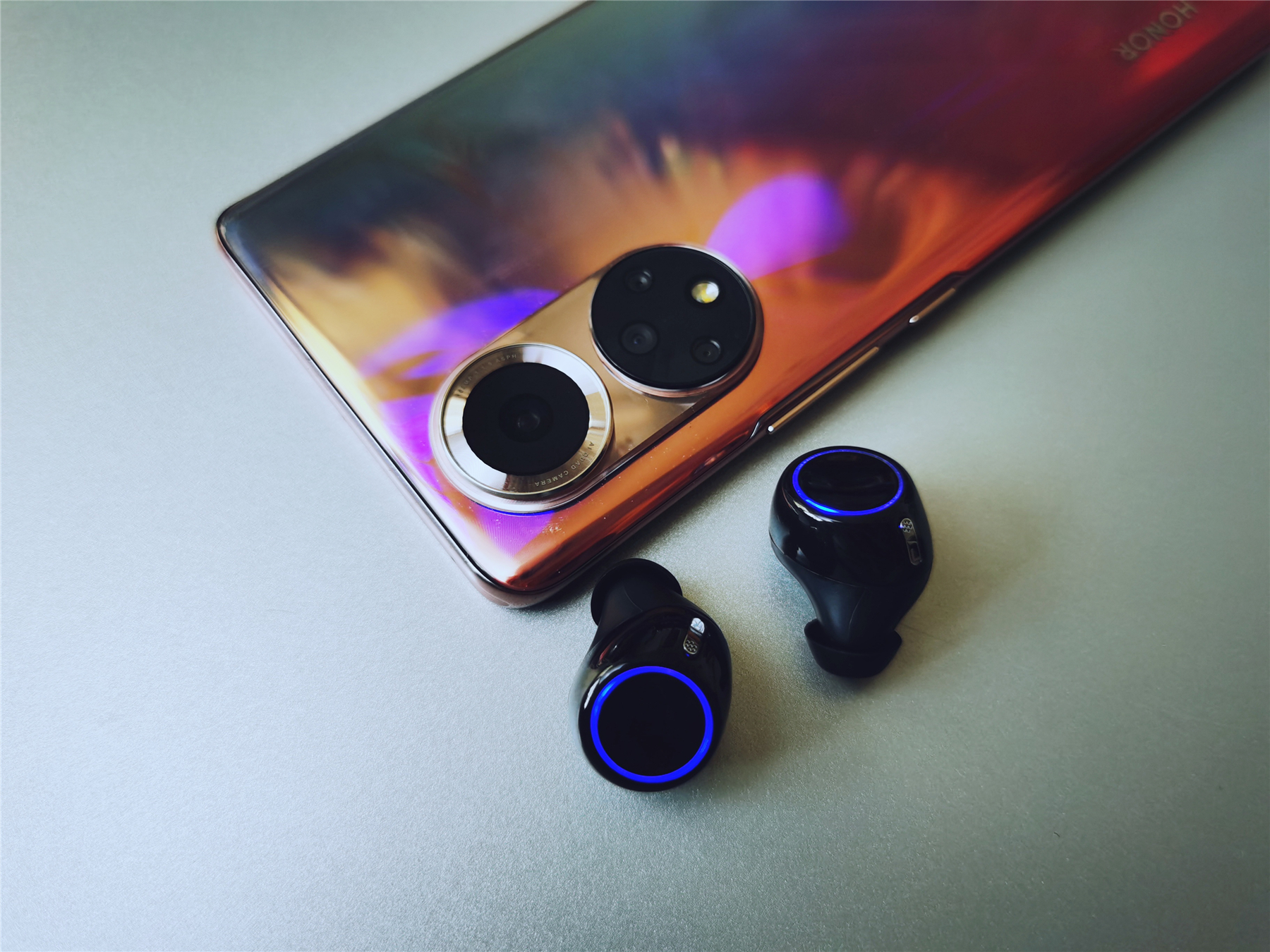 可当充电宝，南卡N2s耳机上手实评，实力担当颜值爆满