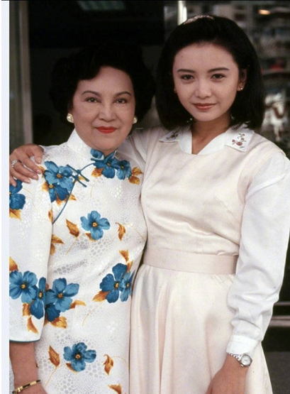 林峯悼念李香琴亲切喊奶奶，在《溏心风暴2》饰演对方最爱的孙子