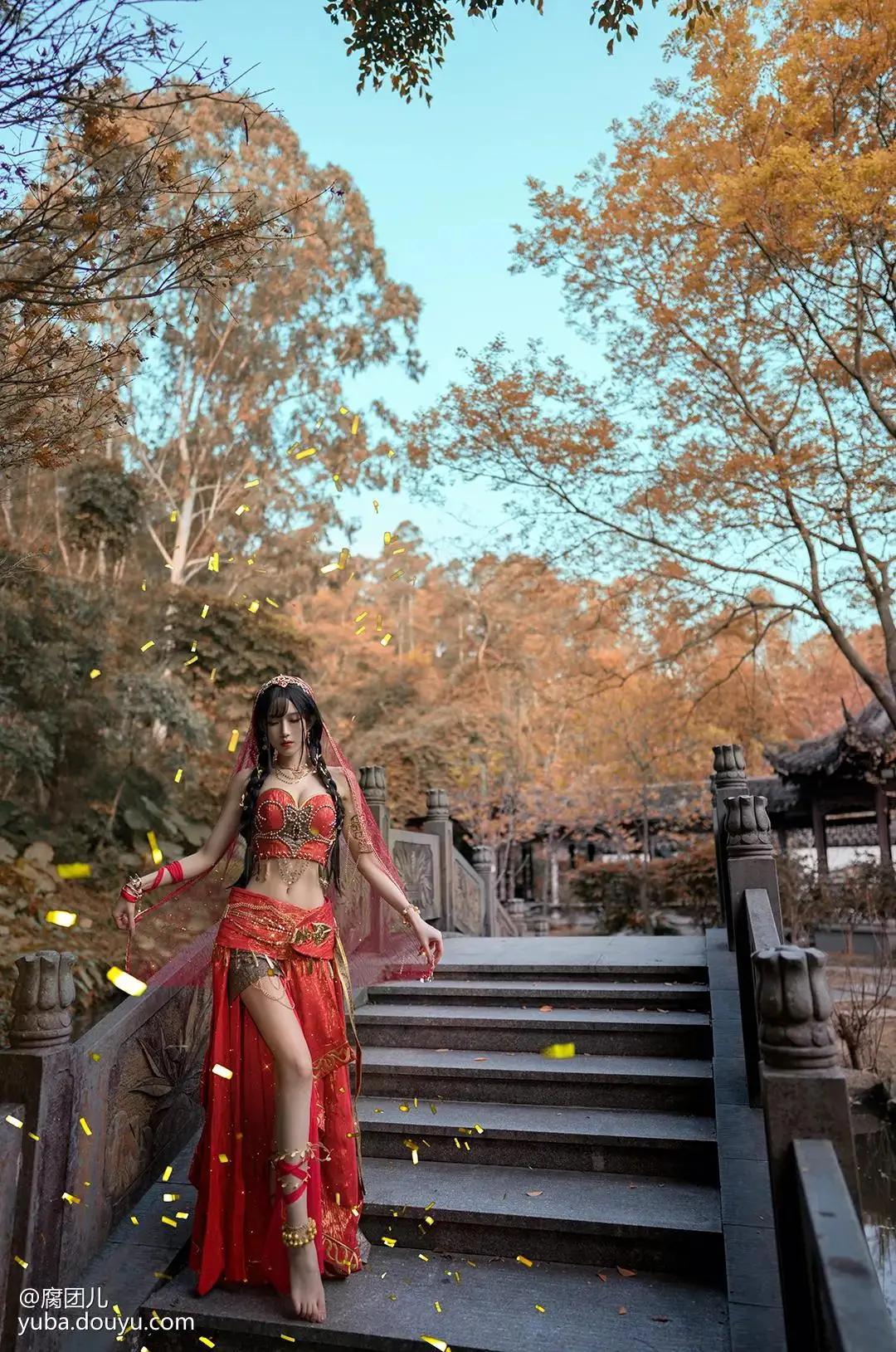 The goddess of the Cosplay world, 200% of the original Cos characters ...