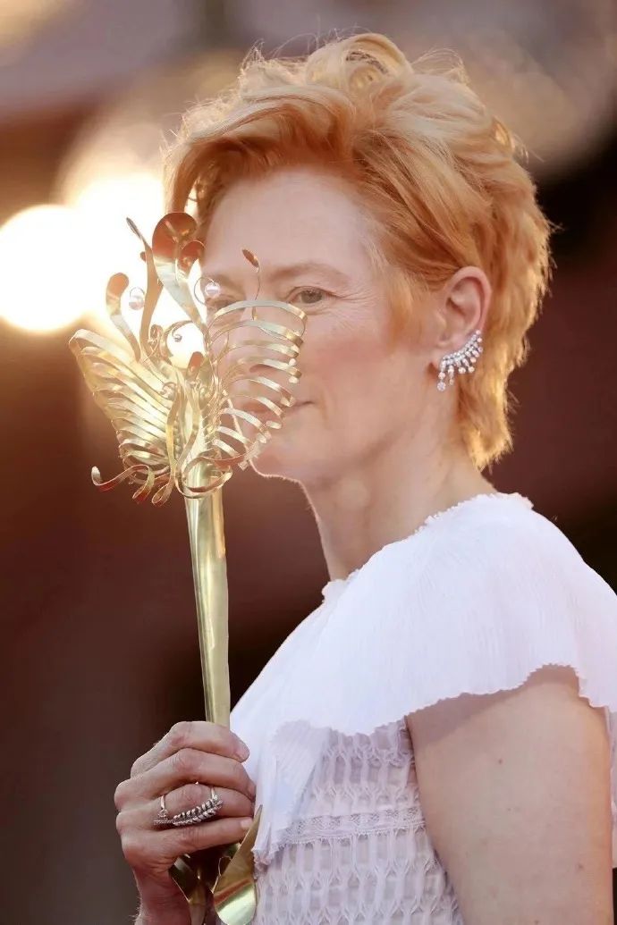 有一种叫Tilda Swinton的时尚无法复制