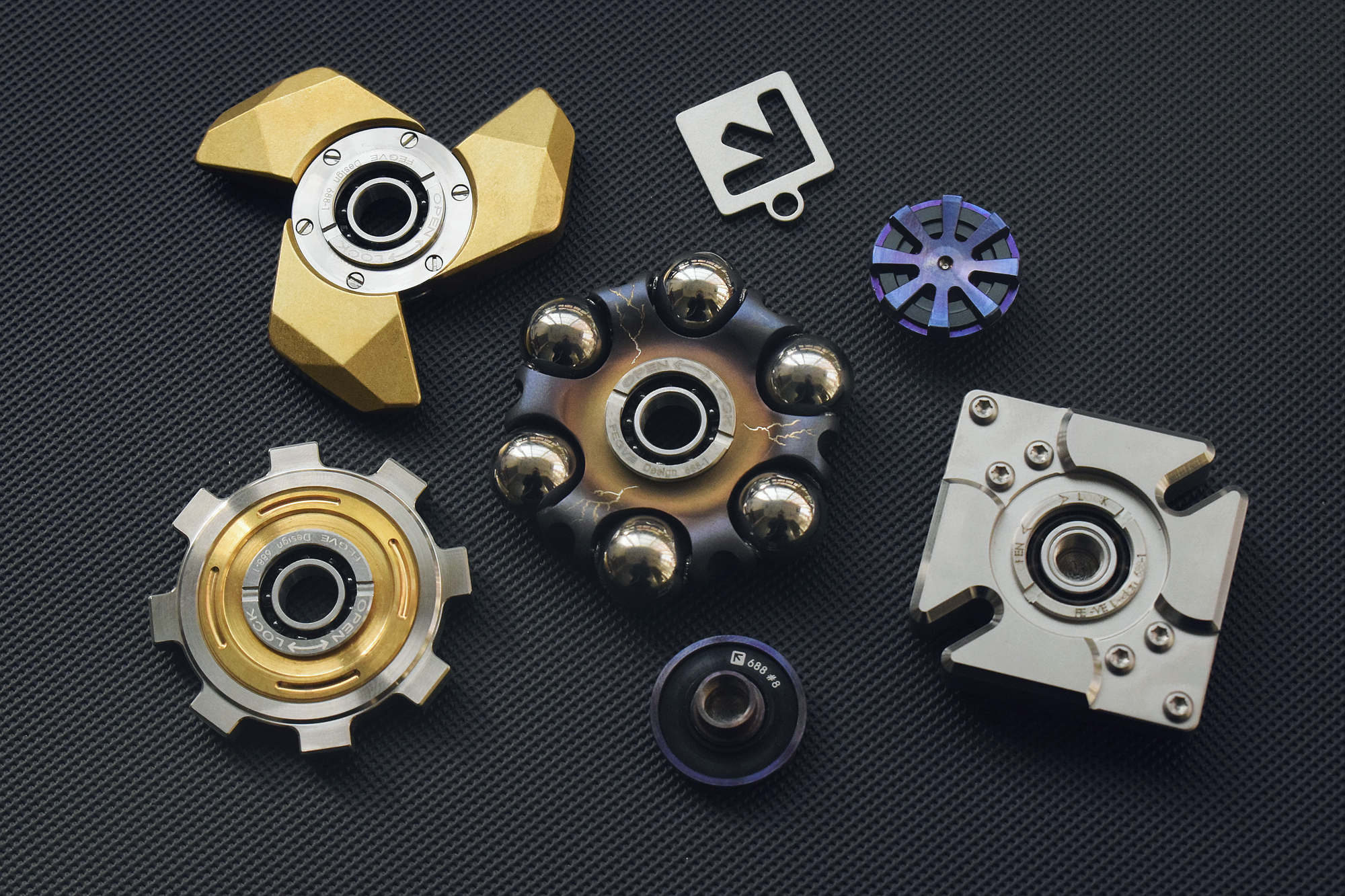 旋转间烟消云散fegve斐戈四款经典指尖陀螺赏玩