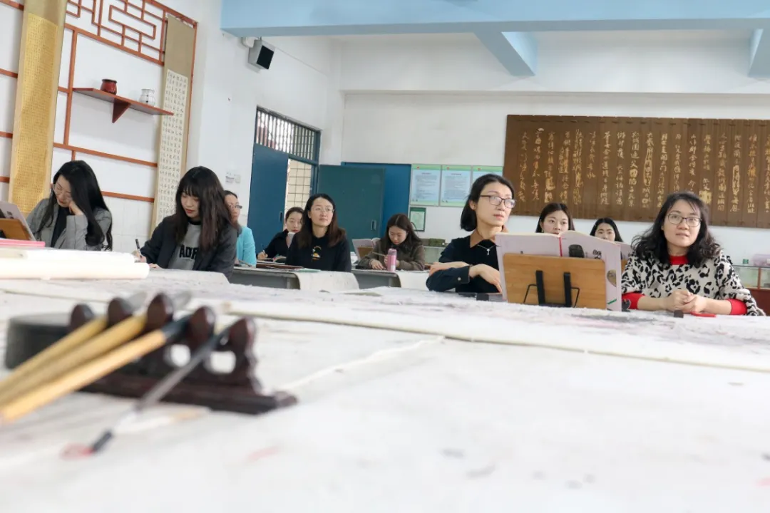 天府新区华阳实验小学小品堂书法工作坊第二批学员开班仪式