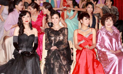 那些年，TVB颁奖礼场场都是神仙打架，哪像如今