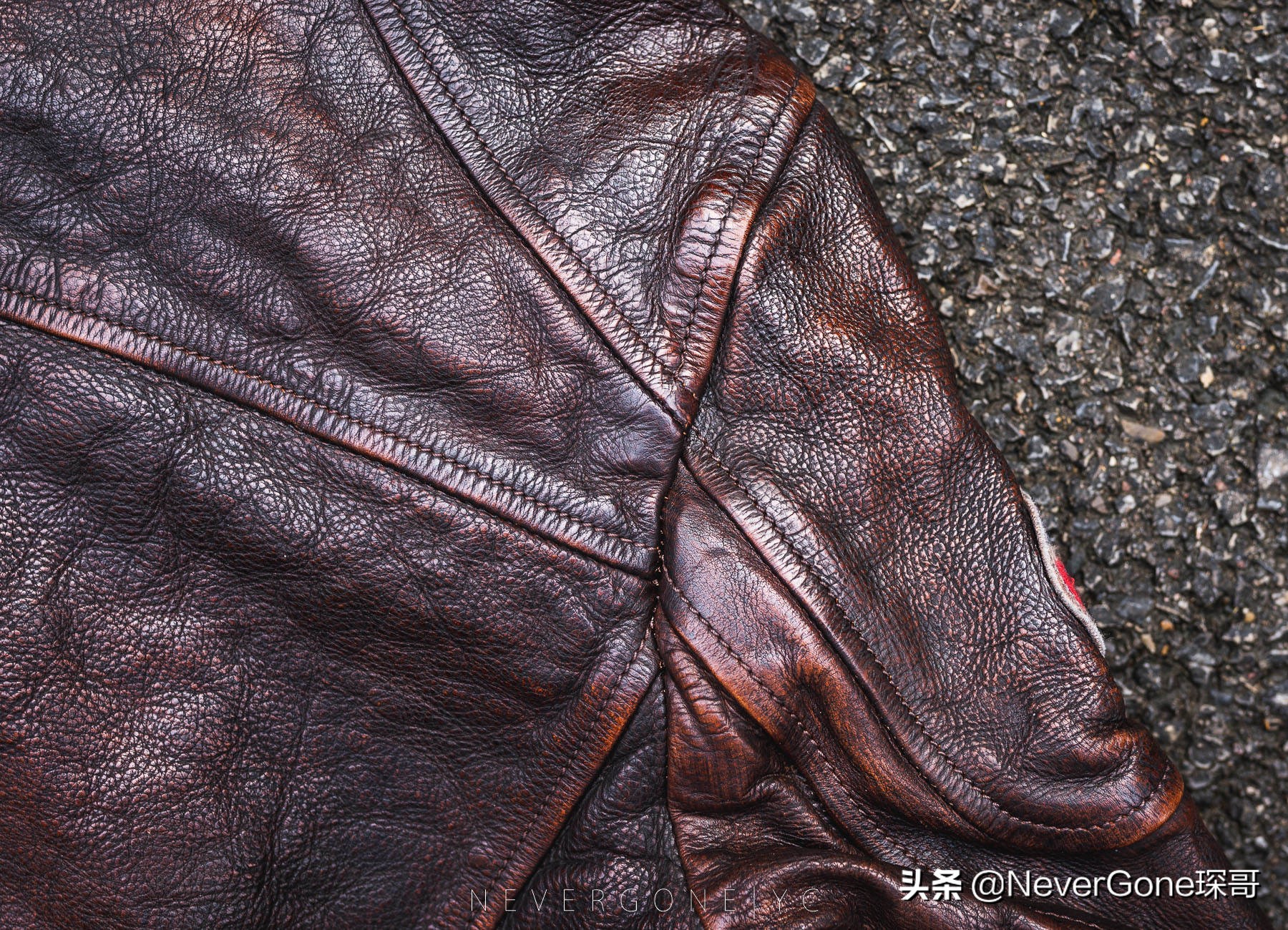 小众没人气的皮衣：Thedi J100做旧机车皮衣