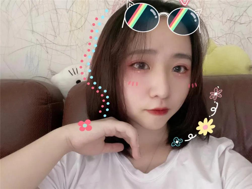 女兵入伍前后变化太大！网友：不一样的美，限