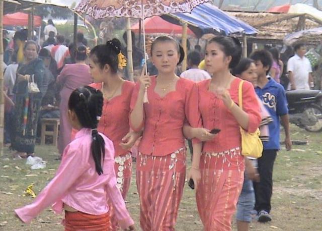 人民币1000元兑换22万缅甸元，在缅甸能体验什么？缅甸姑娘告诉你
