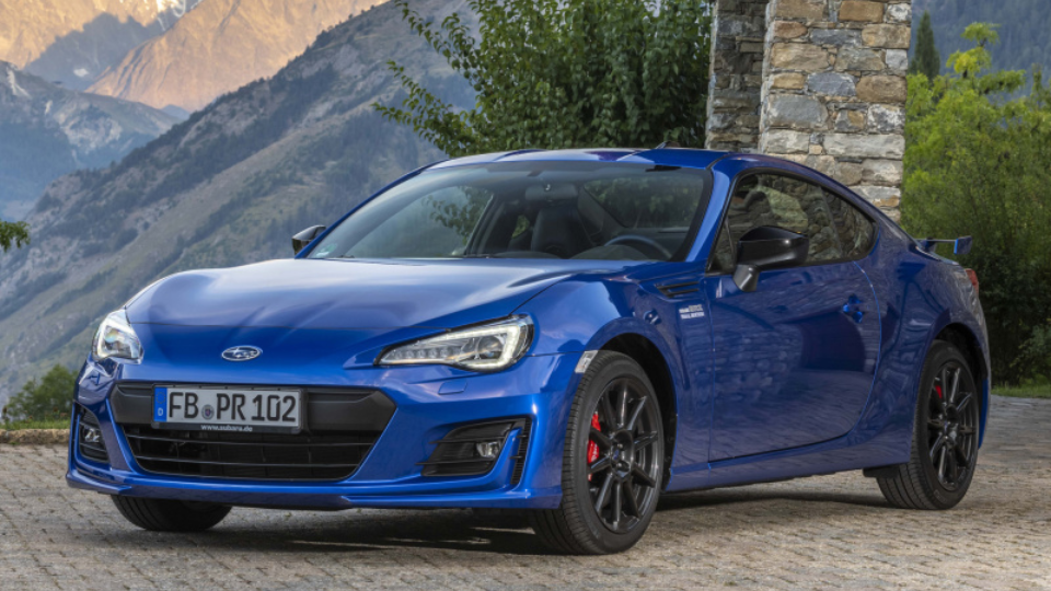 斯巴鲁BRZ新老对比：二线城市的专属福利？