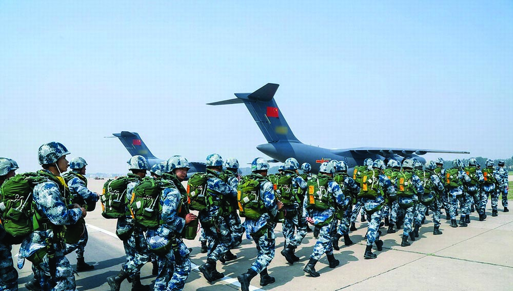 ����չ�ᣬ��-20��ս�����岢�����ڼ�-20