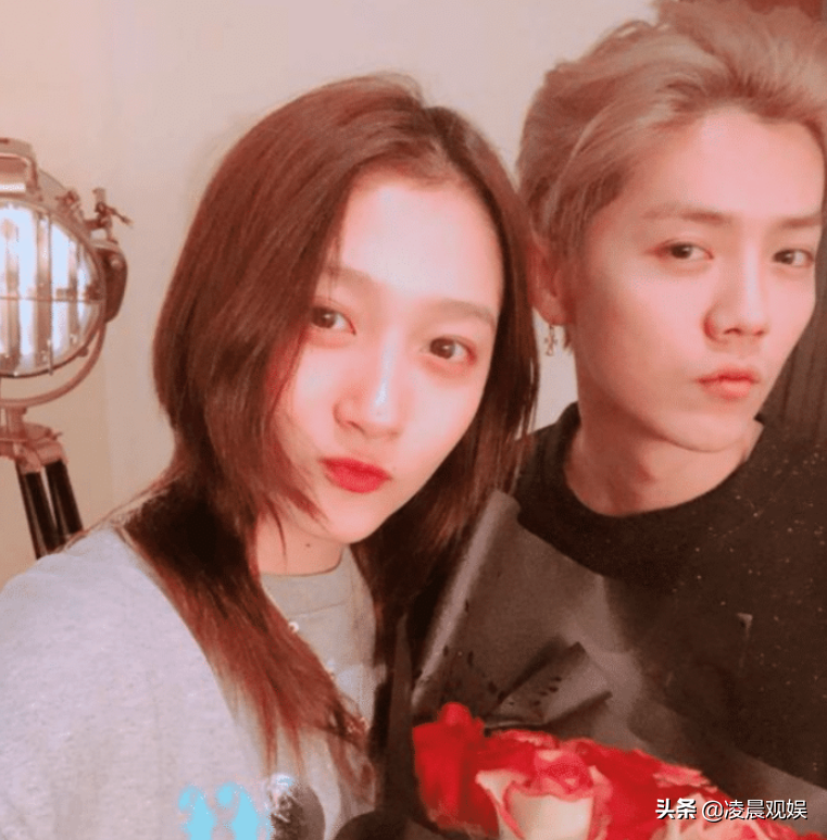 微博之夜搞事情！三小只世纪同台，黄晓明baby是