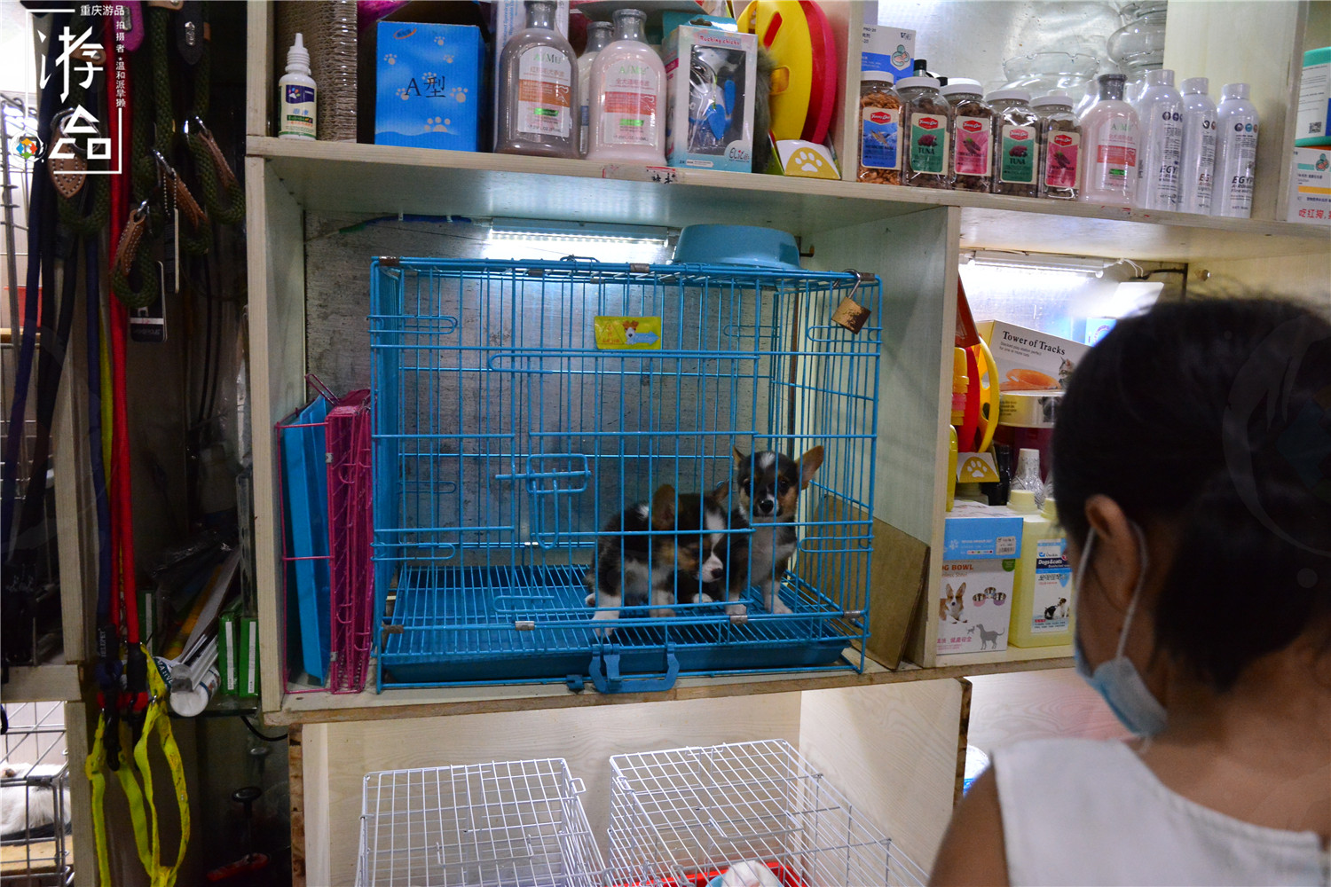 重庆地下商场的套路：砍价要从1折开始，试穿不买会被甩脸色