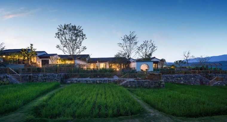 乡村建设行动，三个尊重、四步走，要不一切都白费