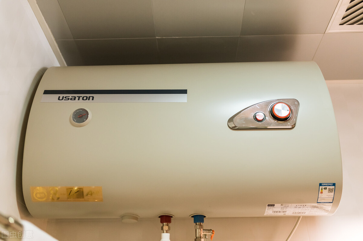 How much electricity does a 60liter water heater have a day?Discuss