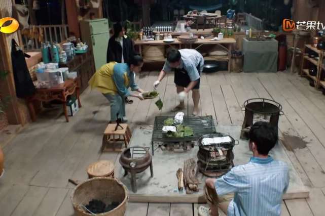 《向往的生活4》滤镜到底多重？看杯子就知道，人人家里都有