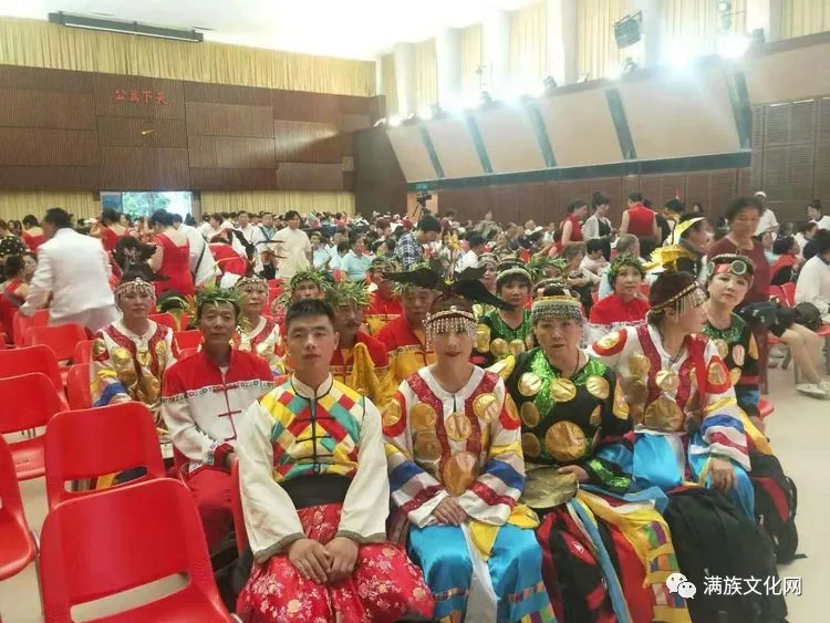 打牲乌拉民间艺术团