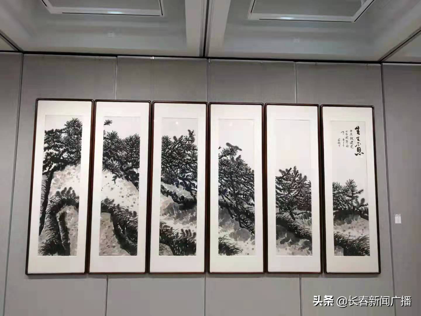 《薪火相传——史国娟 王钢 王强师生作品展》在吉林艺术学院开展