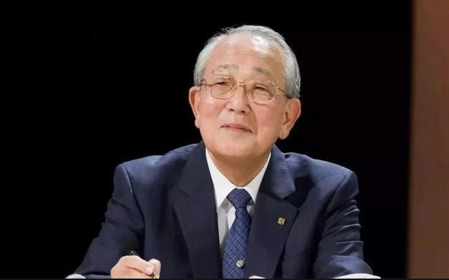 88岁稻盛和夫：当你熬不下去时，试试这3个办法，抓紧振作起来