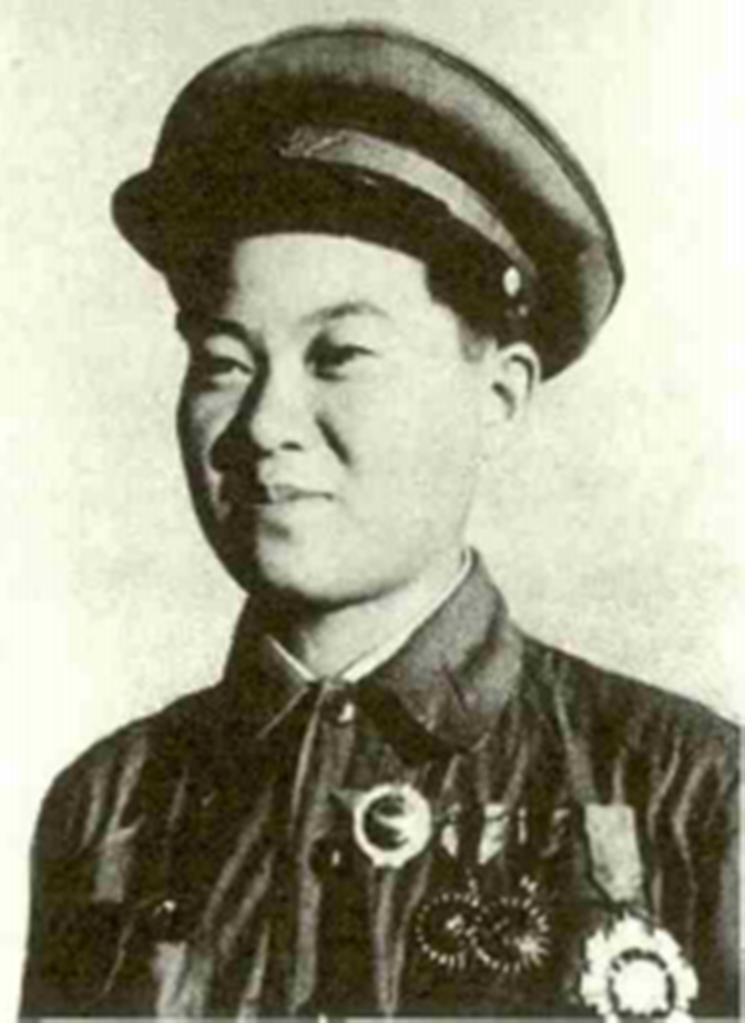 1950年，一解放军干部患病，医生检查后连夜上报，成特等战斗英雄