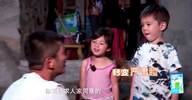 嗯哼和媽媽走散，應對方法堪稱教科書，霍思燕是怎麼做的安全教育