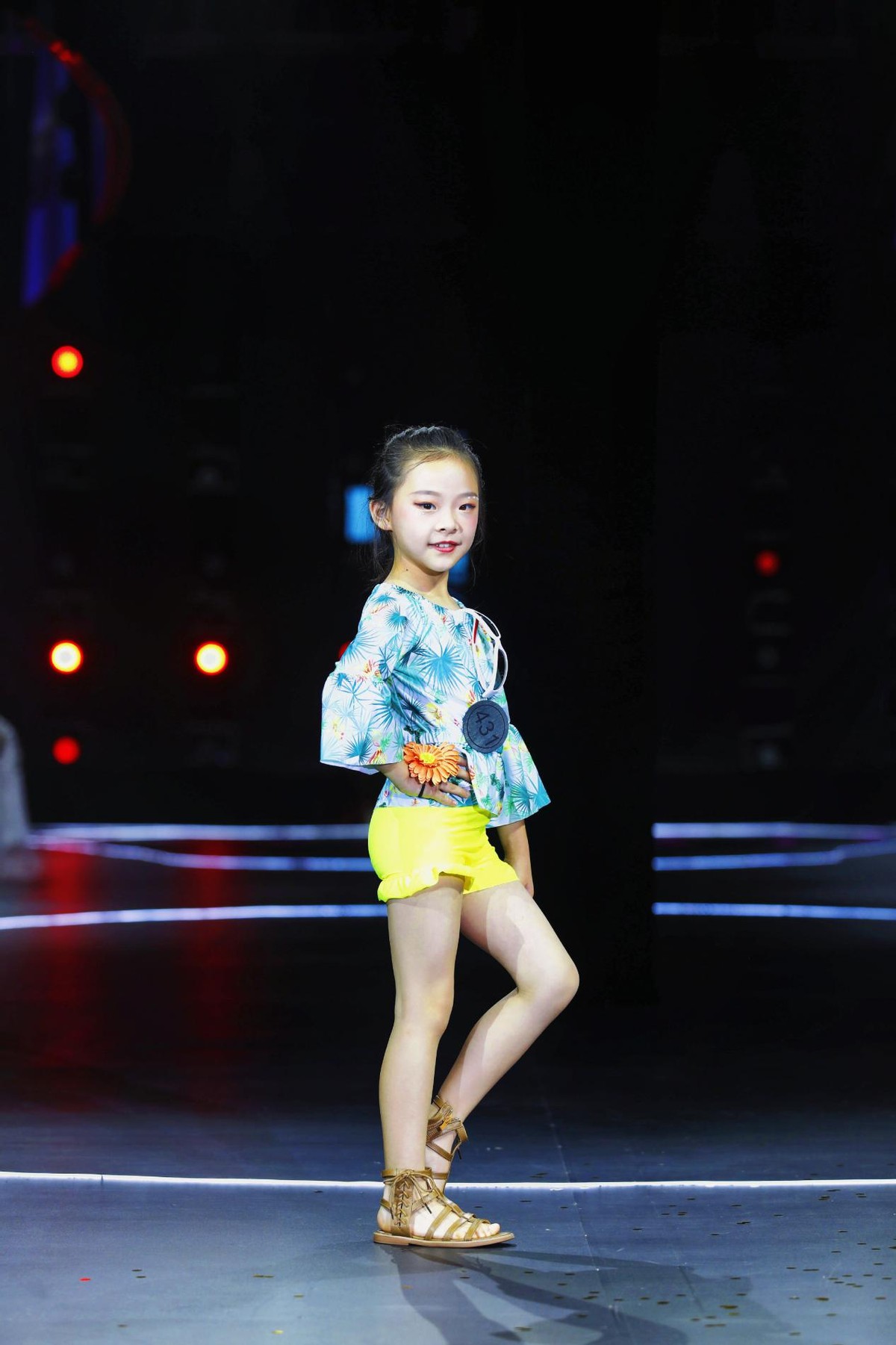 2021精英童模超级联赛特邀主持人——蔡刘可芯