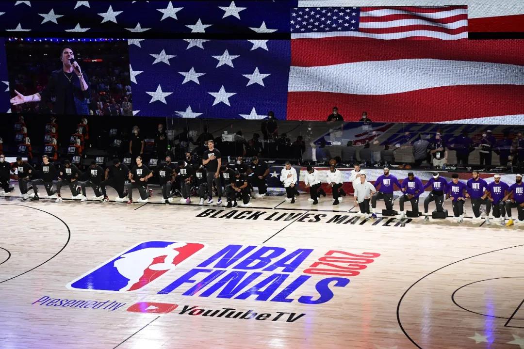 長假扶不起NBA，熱度不及英雄聯(lián)盟大賽，傳統(tǒng)賽事轉(zhuǎn)向線上吸金