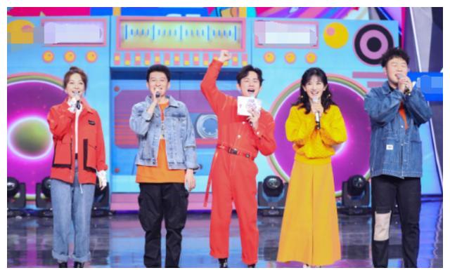 湖南卫视“最大关系户”：爸爸是《快本》导演，被快乐家族团宠