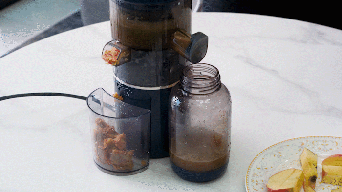 摩飛氣泡原汁機(jī)評測：汁渣分離徹底免清洗，更有充氣功能更勁爽