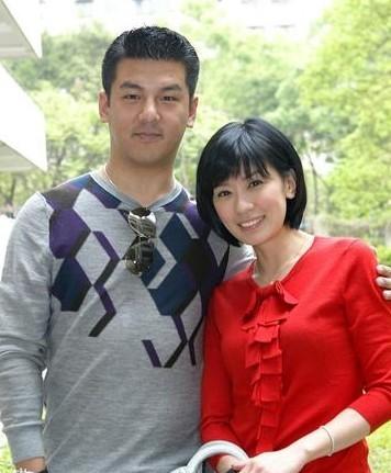 47歲賈靜雯宣布封肚，有三個女兒已知足，翻白眼否認追生第四胎