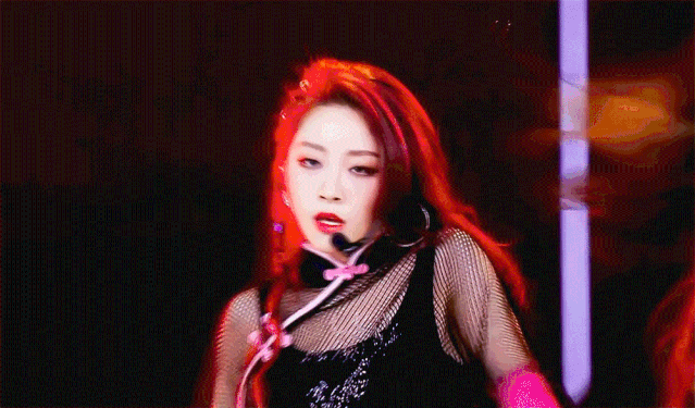 “网红”陪跑，实力唱将却遭淘汰？《青春有你