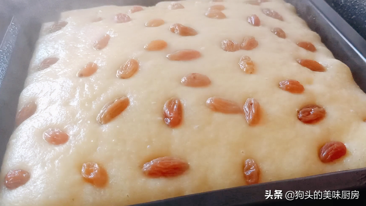 多吃粗糧好處多，用玉米麵這樣簡單一做，無油無糖，吃著更健康
