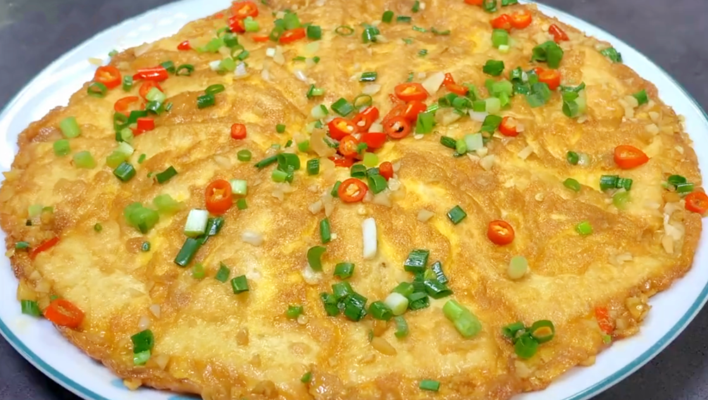 1塊豆腐，2個雞蛋，教你最近很火的雞蛋豆腐的做法，飯店沒得賣